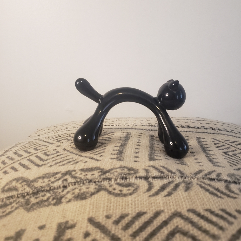 3 for $8 Cat Manual Massager - Picture 3 of 6
